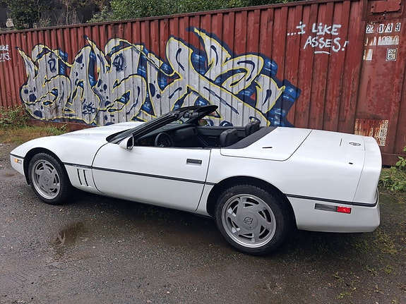 Chevrolet Corvette 15 of 25