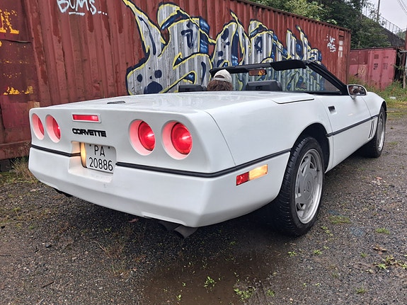 Chevrolet Corvette 6 of 25