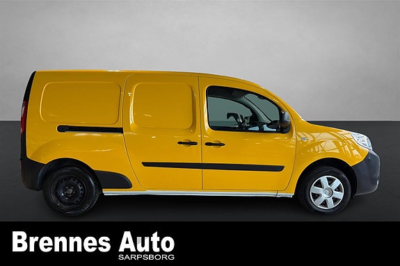 Nissan NV250 8 of 19