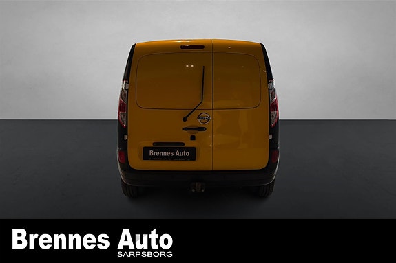Nissan NV250 6 of 19