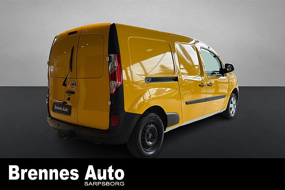 Nissan NV250 7 of 19