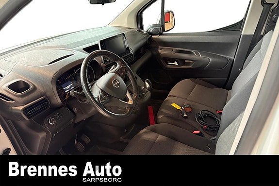 Opel Combo 9 of 24