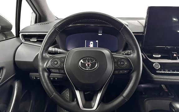 Toyota Corolla 11 of 25