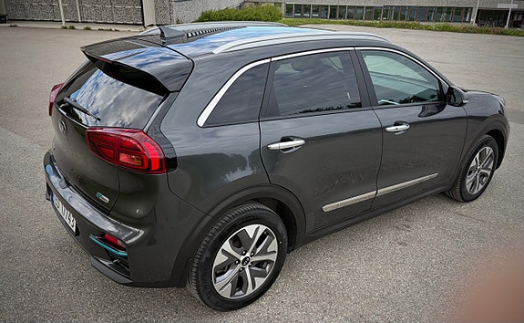 Kia e-Niro 3 of 5