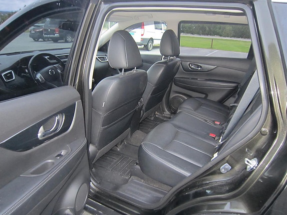 Nissan X-Trail 6 of 8