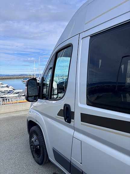 Carado CV 3 |EU Godkjent til 2028|Nye sommer og vinterdekk 25/26| Full service aug 26|fukt- og gass test| Dbl køyeseng | Nytt bodelsbatteri | +++ 7 of 30