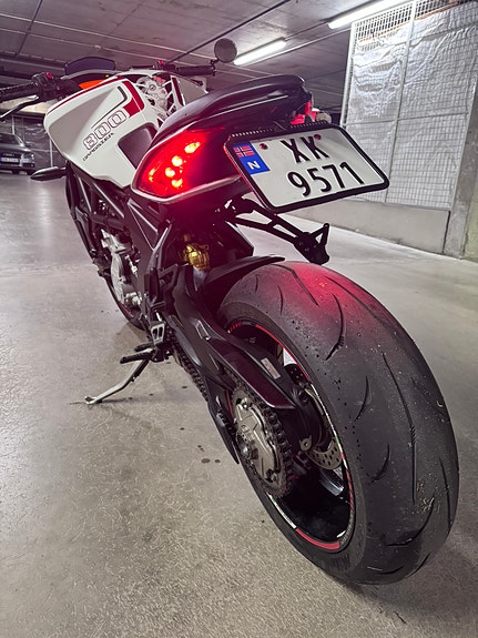 MV Agusta Brutale 800 Dragster 8 of 21