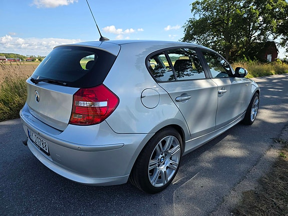 BMW 118d 7 of 18
