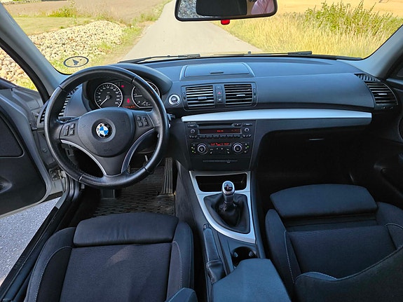 BMW 118d 16 of 18