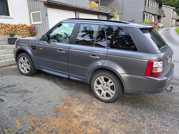 Land Rover Range Rover 4 of 12