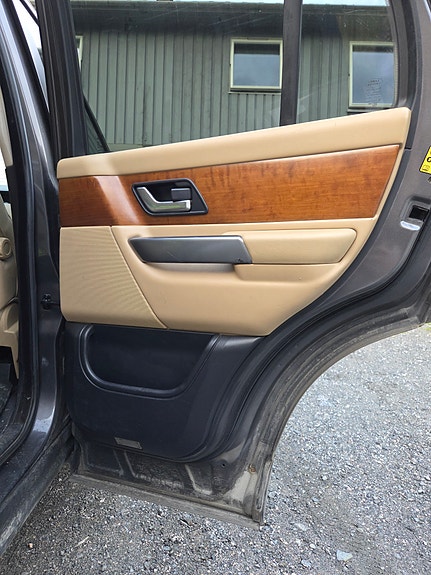 Land Rover Range Rover 8 of 12