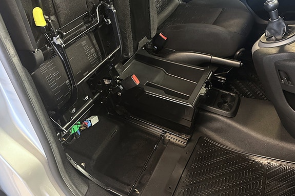 Citroen Berlingo 25 of 28