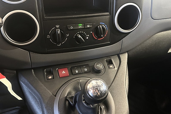 Citroen Berlingo 22 of 28