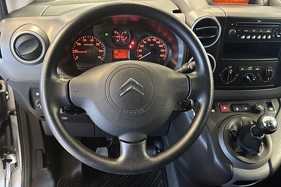 Citroen Berlingo 17 of 28