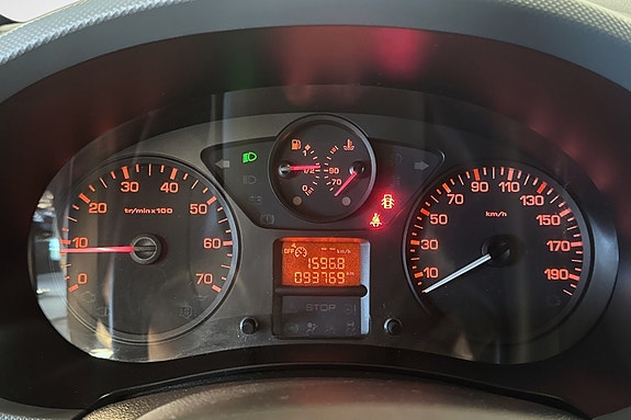 Citroen Berlingo 20 of 28
