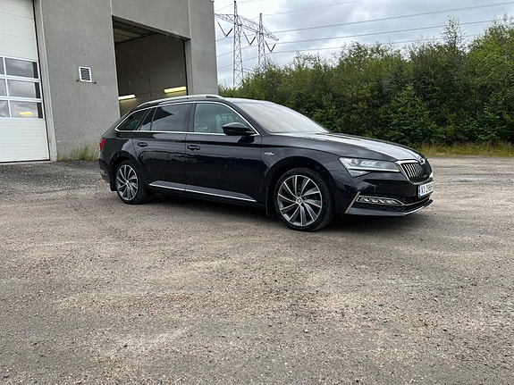 Skoda Superb 3 of 30