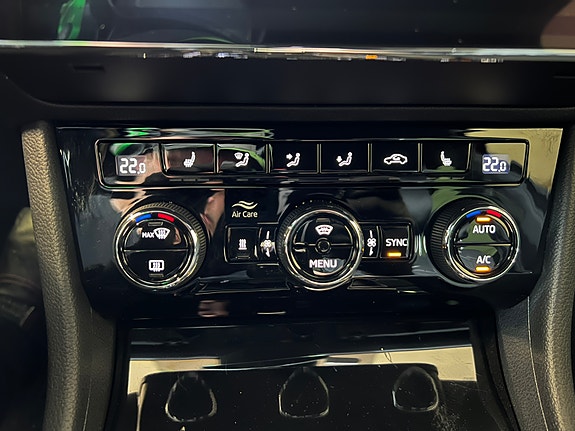 Skoda Superb 26 of 30