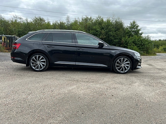 Skoda Superb 4 of 30