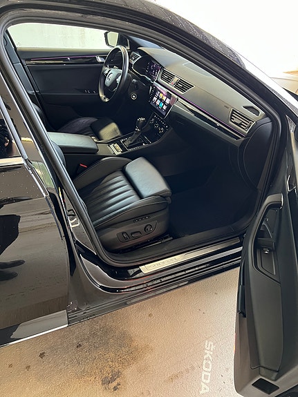 Skoda Superb 30 of 30