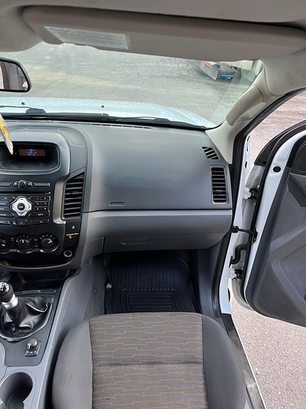 Ford Ranger 11 of 13