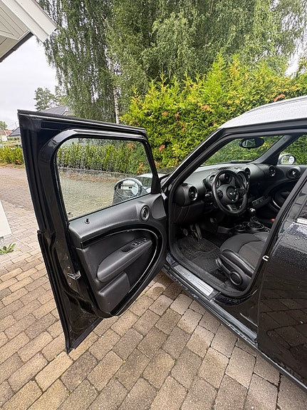 MINI Countryman Cooper D 13 of 19