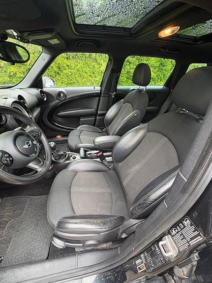 MINI Countryman Cooper D 10 of 19