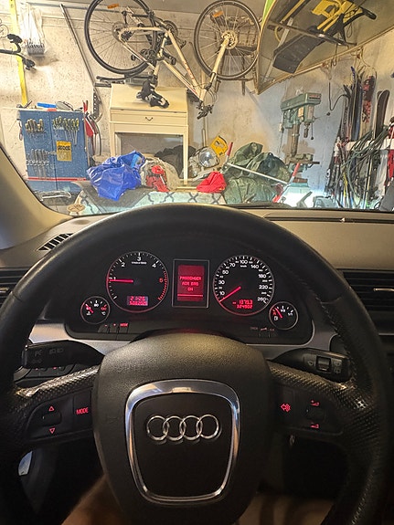 Audi A4 7 of 11