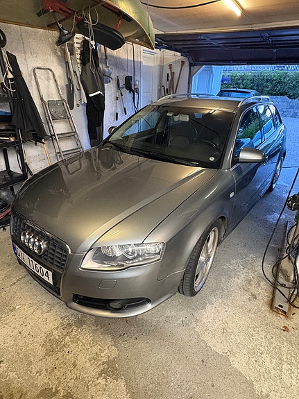 Audi A4 6 of 11