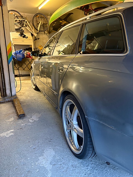 Audi A4 4 of 11