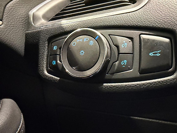 Ford S-MAX 27 of 30