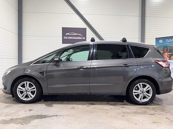 Ford S-MAX 14 of 30