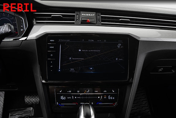 Volkswagen Passat 19 of 26
