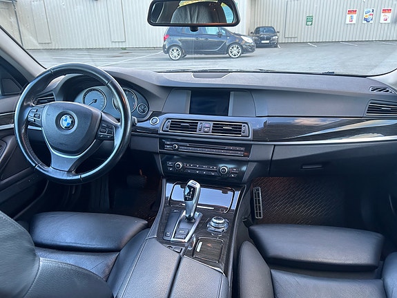 BMW 520d 16 of 30