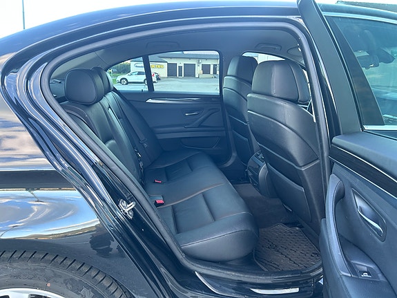 BMW 520d 15 of 30