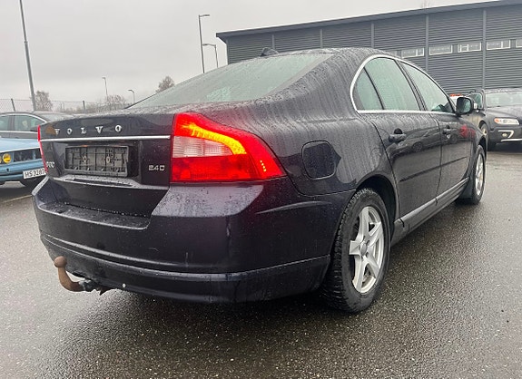 Volvo S80 6 of 8