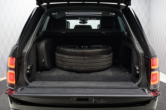 Land Rover Range Rover 12 of 30