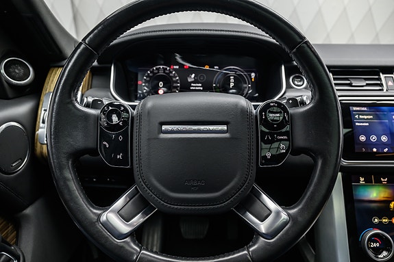 Land Rover Range Rover 21 of 30