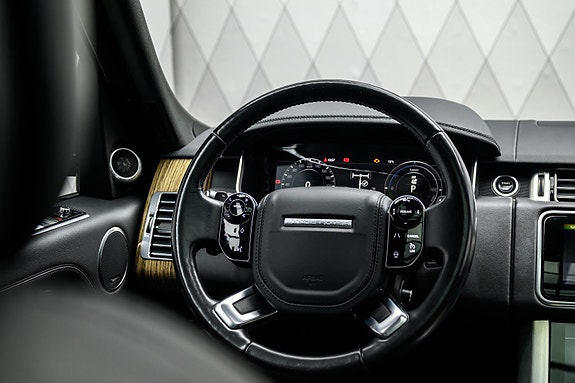 Land Rover Range Rover 20 of 30