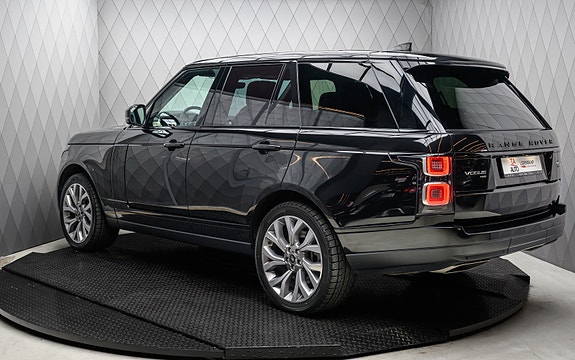 Land Rover Range Rover 9 of 30
