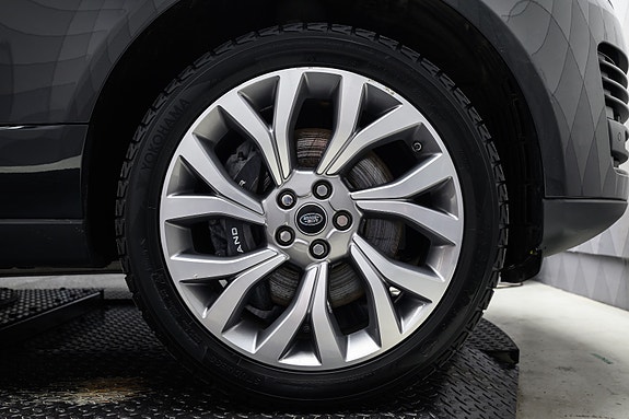 Land Rover Range Rover 14 of 30