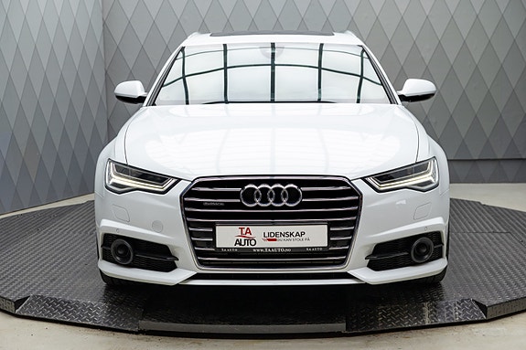 Audi A6 4 of 5