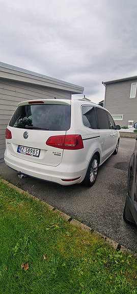 Volkswagen Sharan 3 of 7