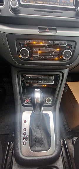 Volkswagen Sharan 7 of 7