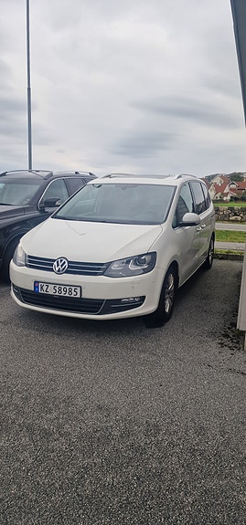 Volkswagen Sharan 2 of 7