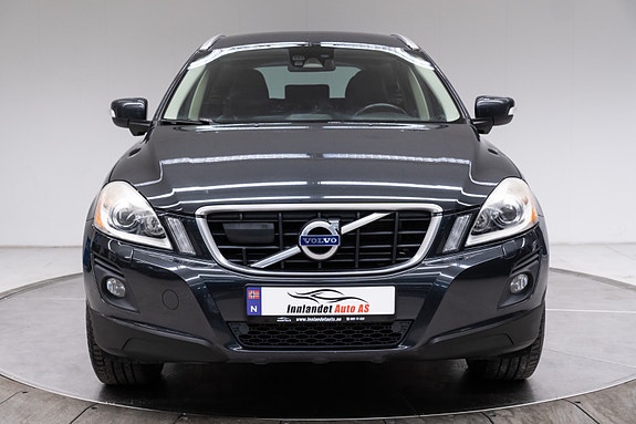 Volvo XC60 3 of 5