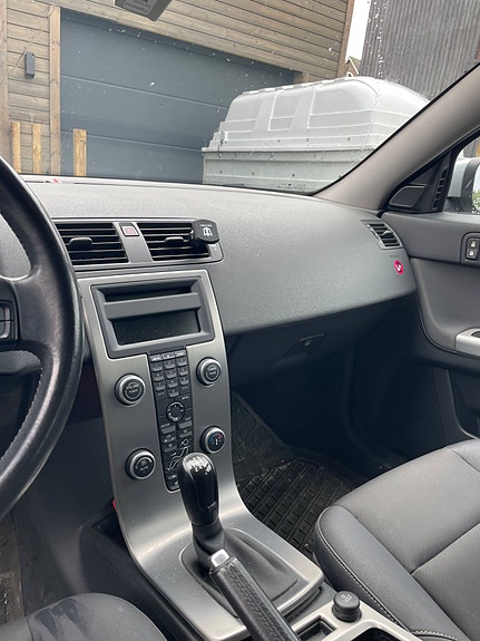 Volvo V50 12 of 14