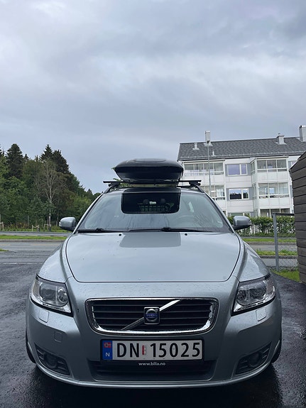 Volvo V50 3 of 14