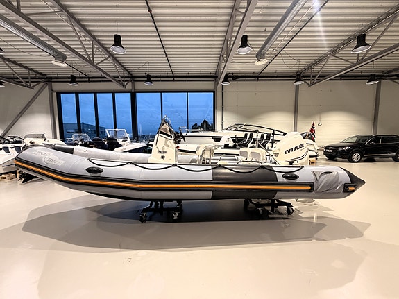 Solid Zodiac Pro Open 650 m/ Evinrude 150 hk | inkl 3års service! 9 of 23