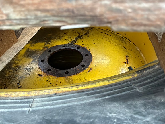 John Deere Vinterhjul sett 540/65-30 og 650/65-42 3 of 5