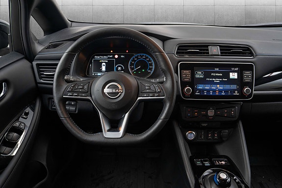 Nissan Leaf 23 of 27
